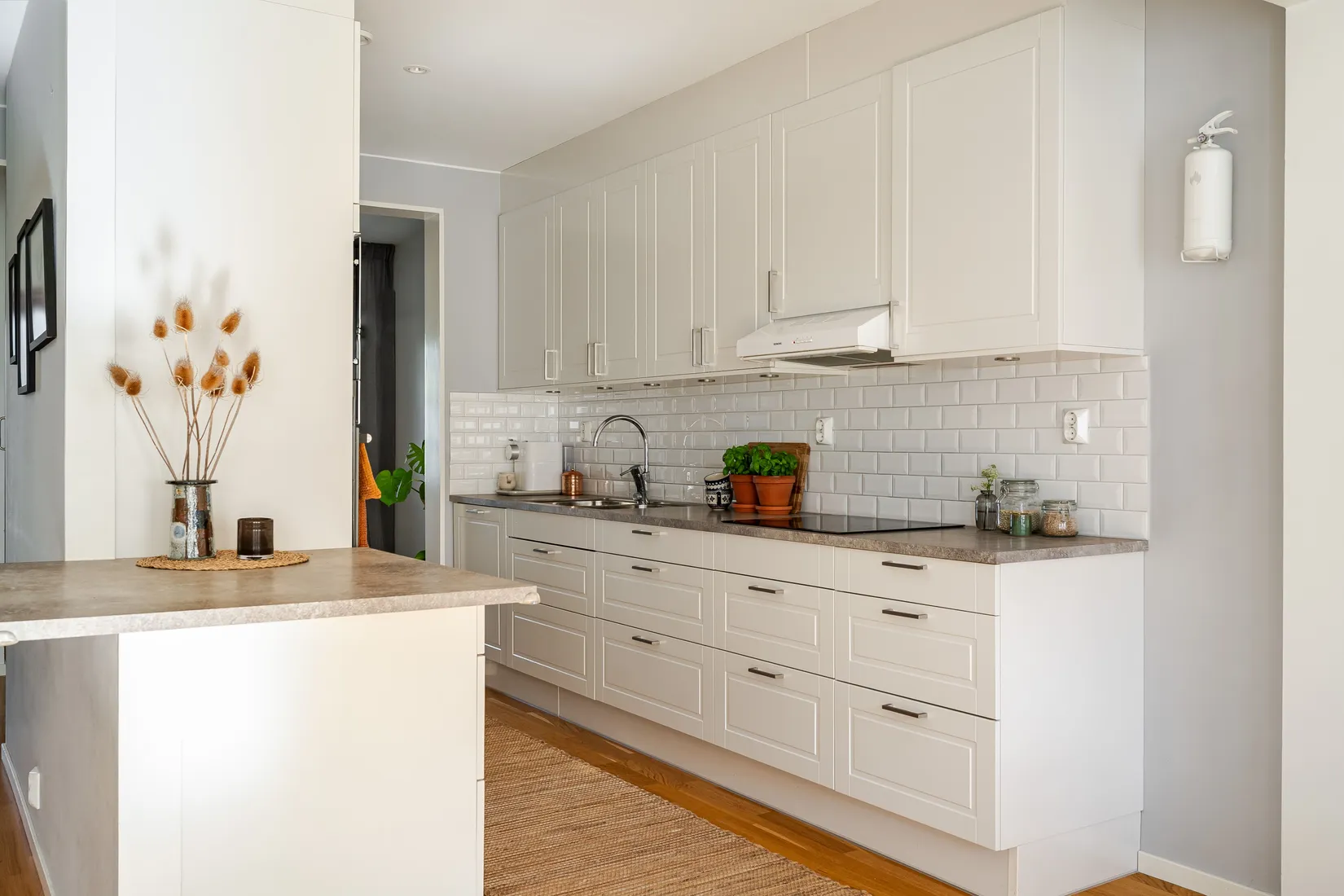 Bostadsrätt, Järnvägsgatan 27, Centralt, Gnesta