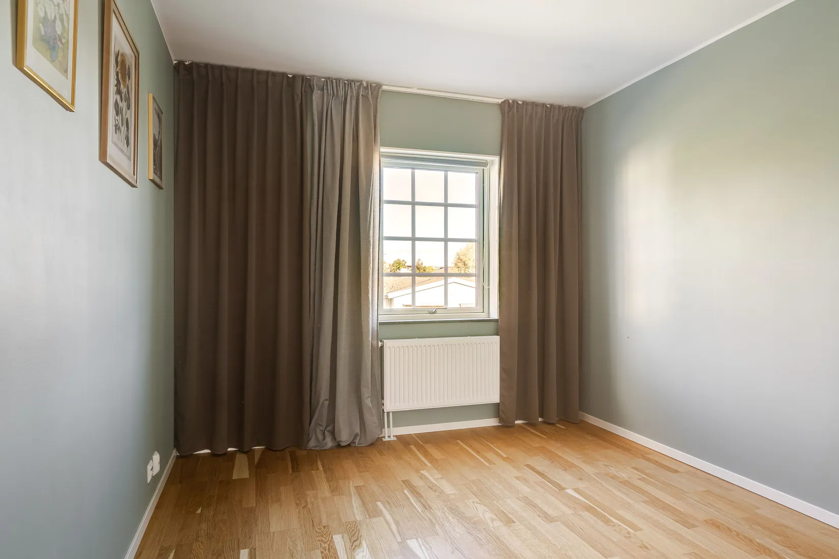 Bostadsrätt, Järnvägsgatan 27, Centralt, Gnesta
