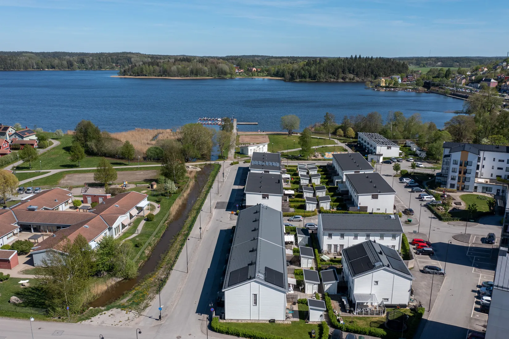 Bostadsrätt, Järnvägsgatan 27, Centralt, Gnesta