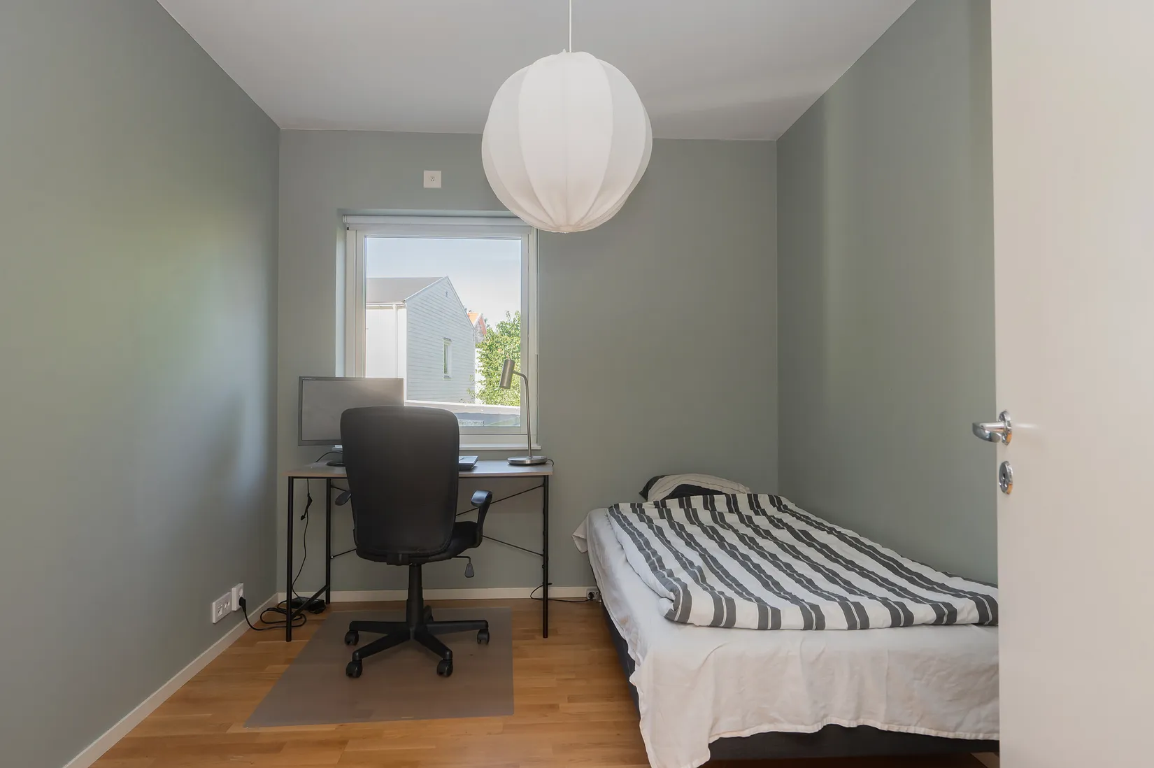 Radhus, Kästadalsvägen 44B, Huddinge - Kästa, Huddinge