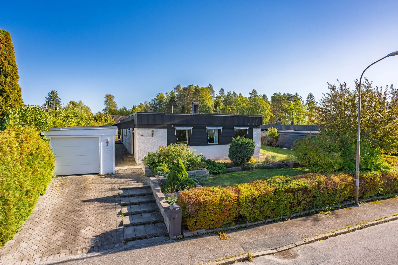 Villa, Semestervägen 4, Jakobsberg - Västra, Järfälla