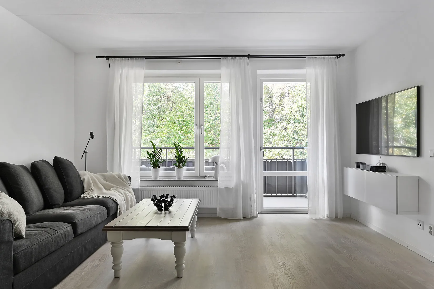 Bostadsrätt, Ågesta broväg 54, Farsta Strand, Stockholm