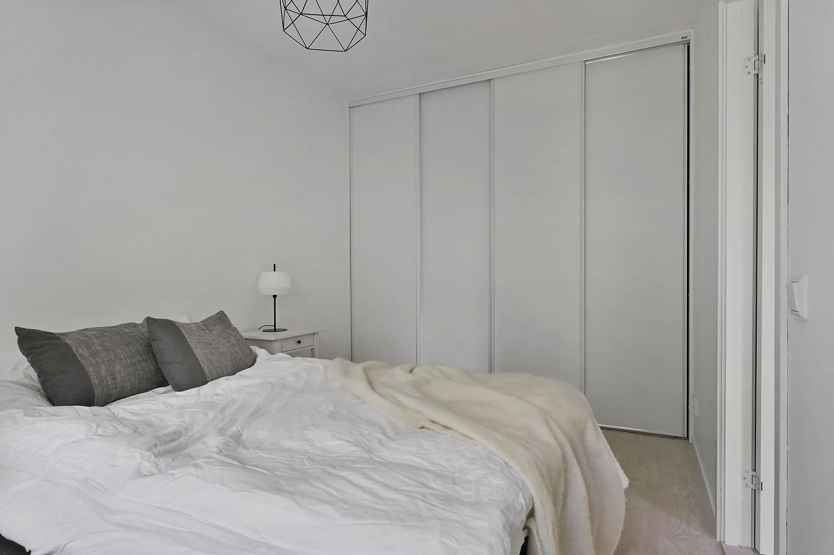 Bostadsrätt, Ågesta broväg 54, Farsta Strand, Stockholm