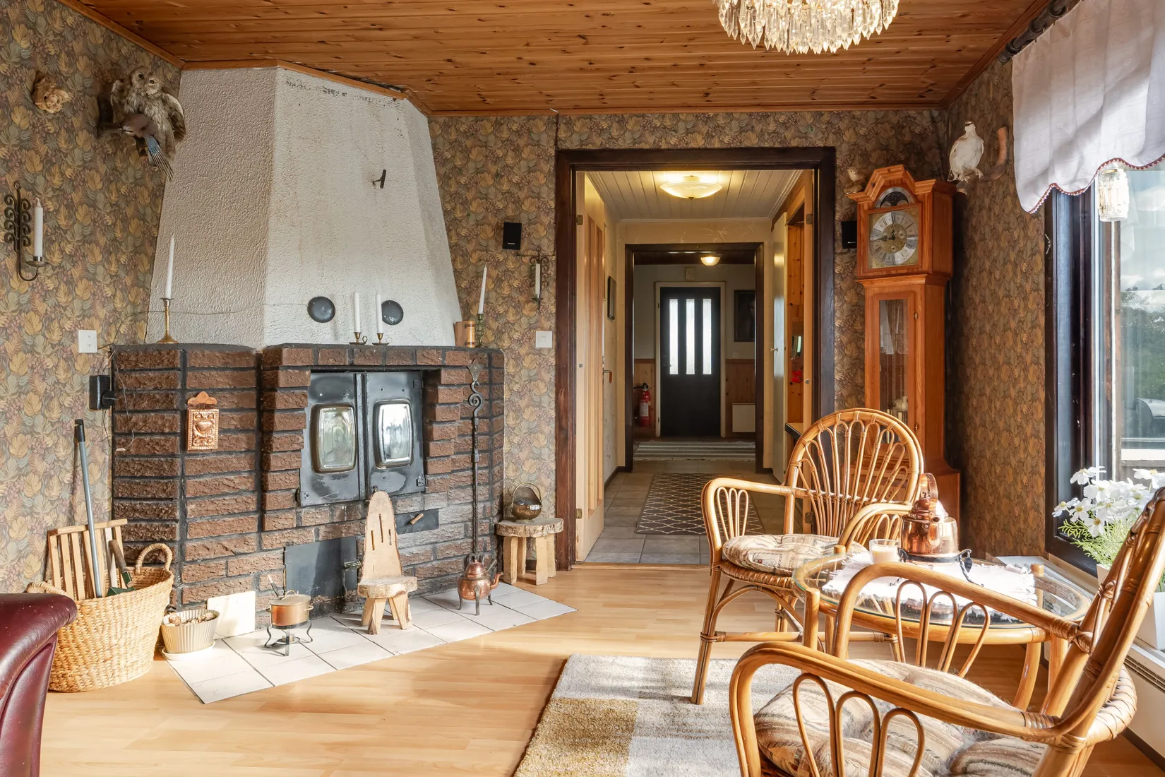 Villa, Hällby 175, Västerfärnebo, Sala