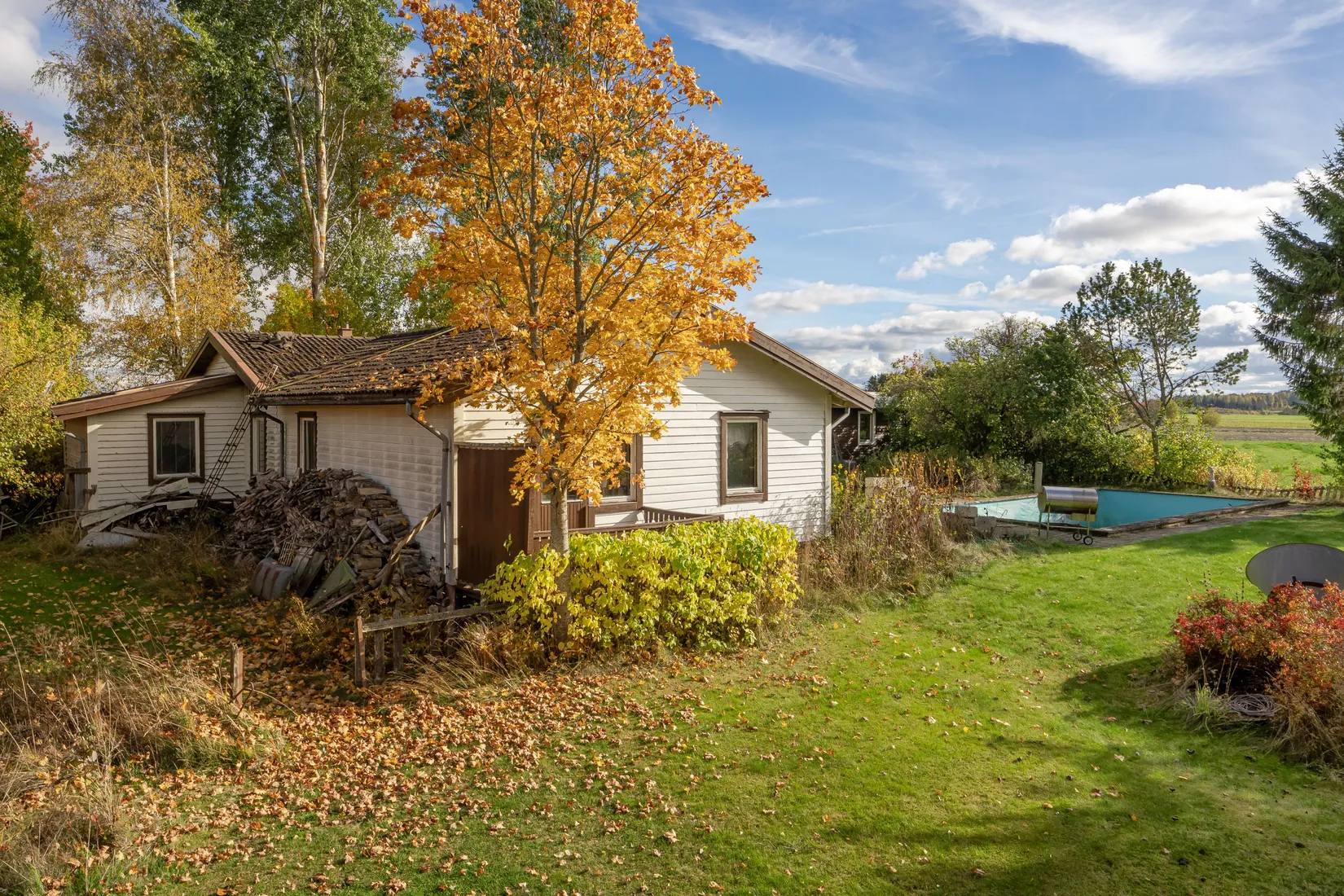 Villa, Hällby 175, Västerfärnebo, Sala
