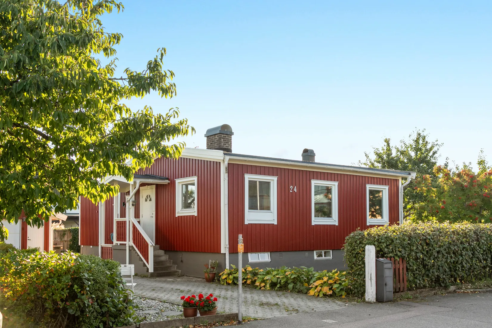Villa, Hedvägen 24, Öster, Varberg