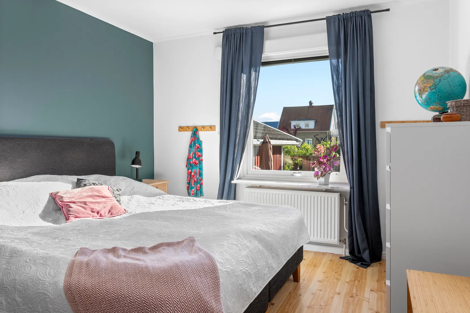 Villa, Hedvägen 24, Öster, Varberg