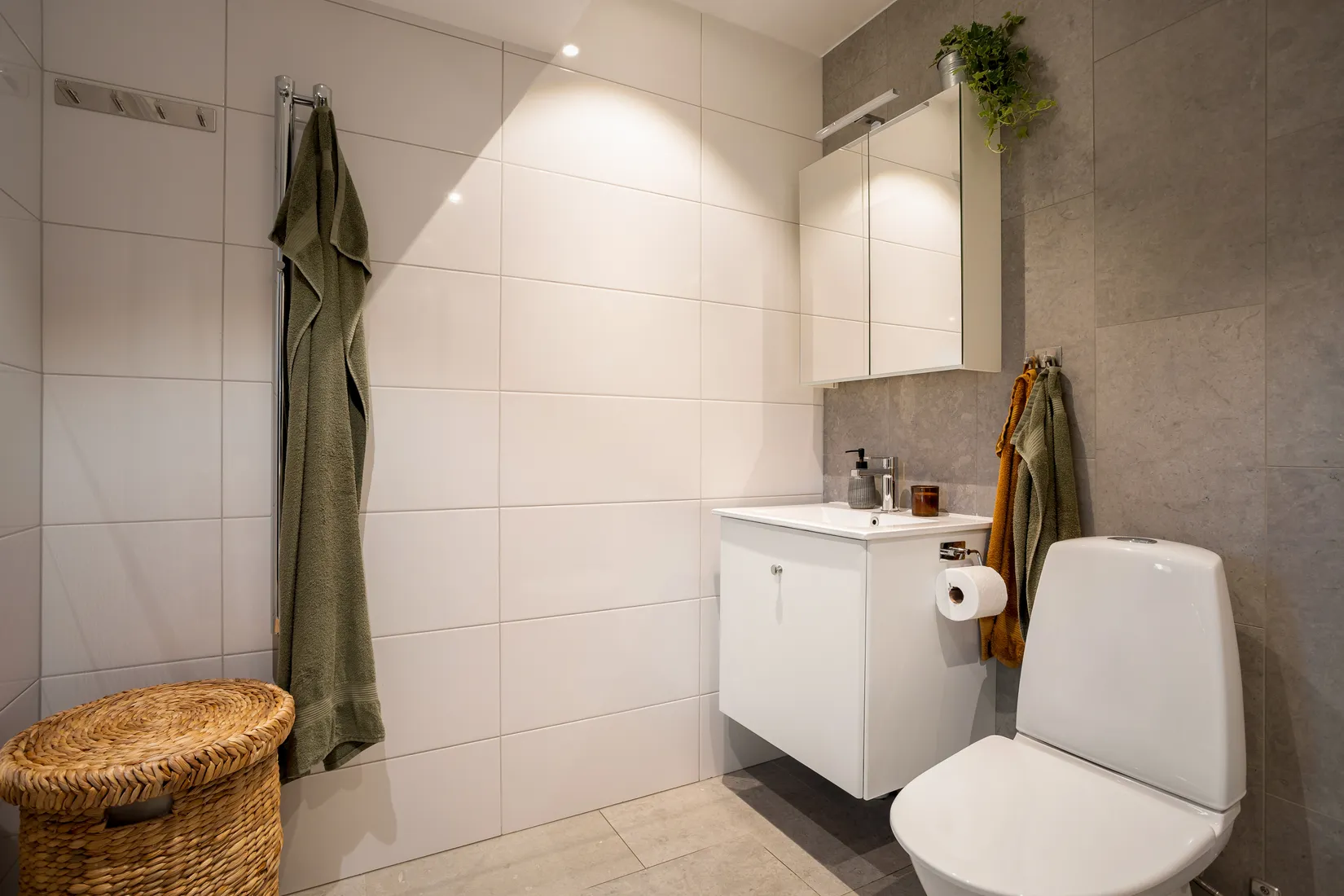 Bostadsrätt, Blåsutvägen 25, Blåsut/Johanneshov, Stockholm