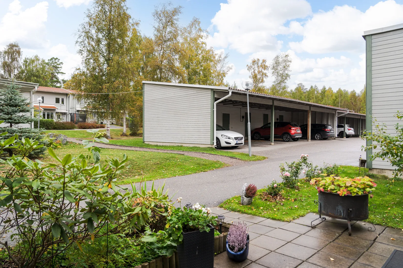Radhus, Januarivägen 37B, Brogetorp, Flen