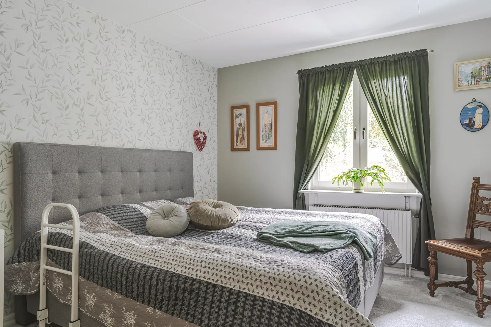 Radhus, Januarivägen 37B, Brogetorp, Flen