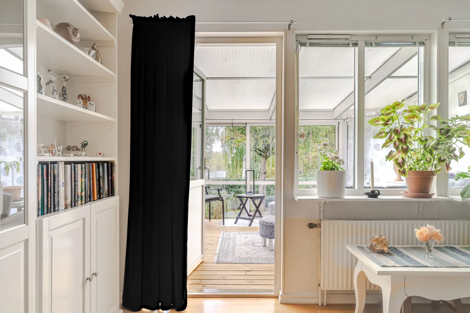 Radhus, Januarivägen 37B, Brogetorp, Flen
