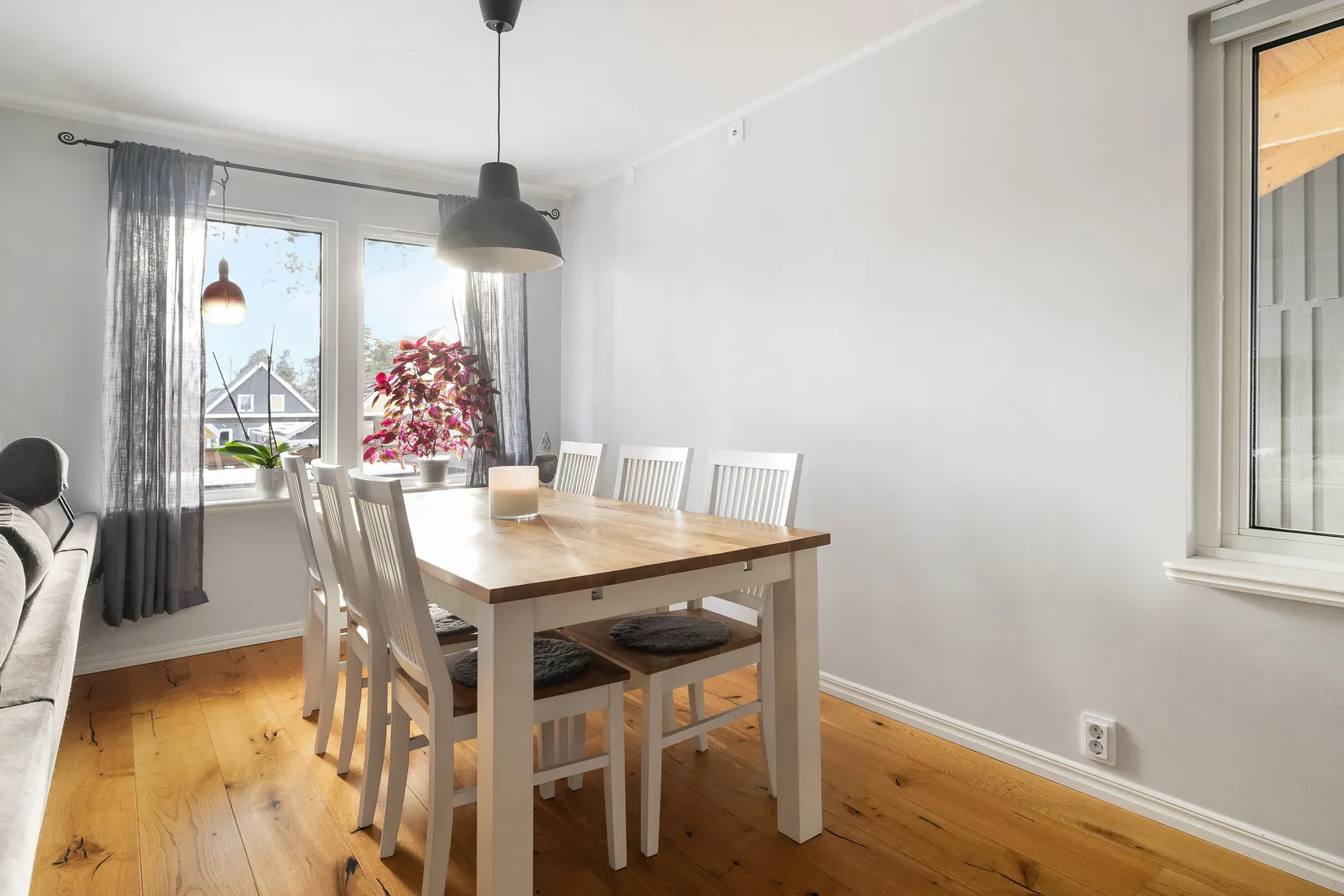Villa, Talltitevägen 3, Margretelund-Tråsättra, Österåker
