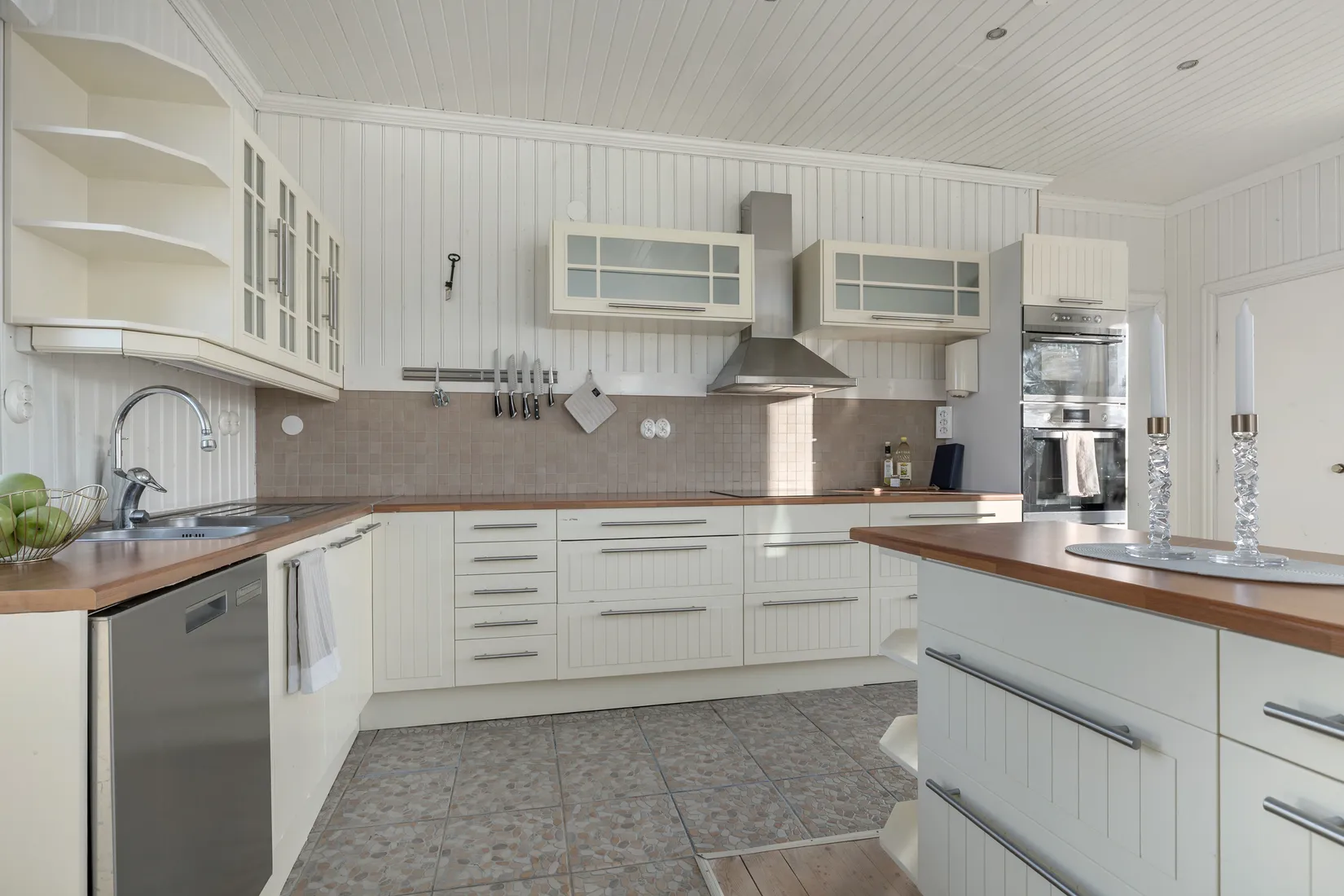 Villa, Tjäruholmsvägen 1, Jämtön, Luleå