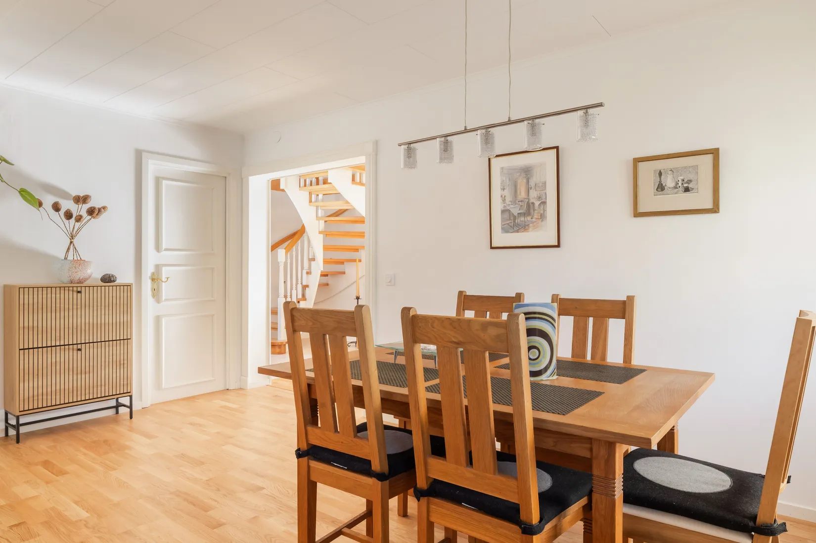 Villa, Skogsängsvägen 6, Sollentuna