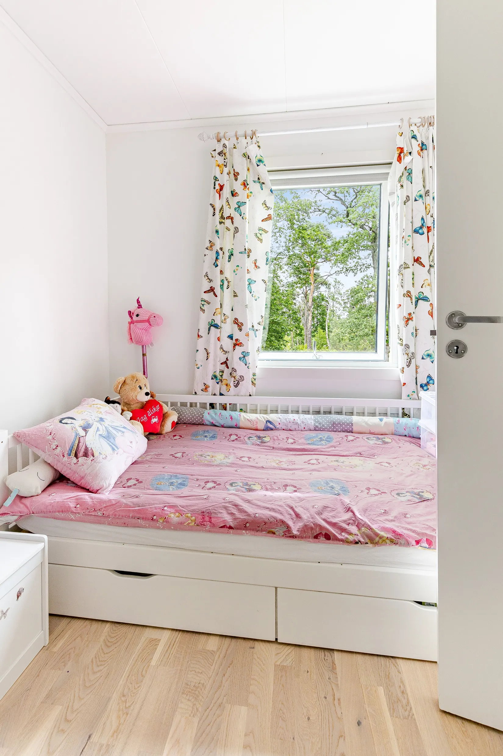Radhus, Örtagårdsvägen 19, Ulvhäll/Fridhem, Strängnäs