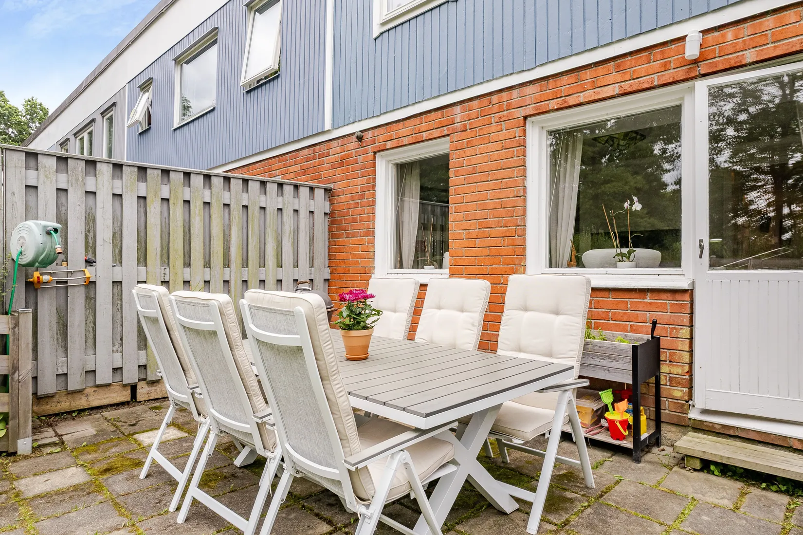 Radhus, Örtagårdsvägen 19, Ulvhäll/Fridhem, Strängnäs