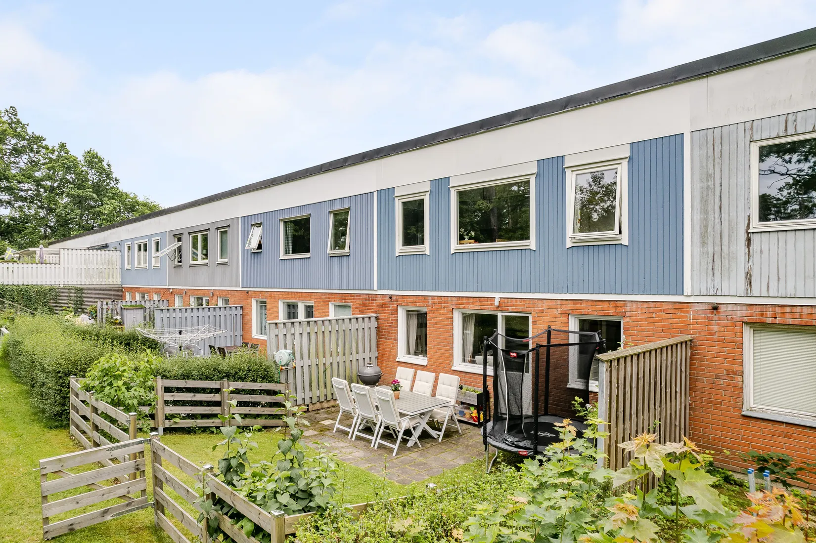 Radhus, Örtagårdsvägen 19, Ulvhäll/Fridhem, Strängnäs
