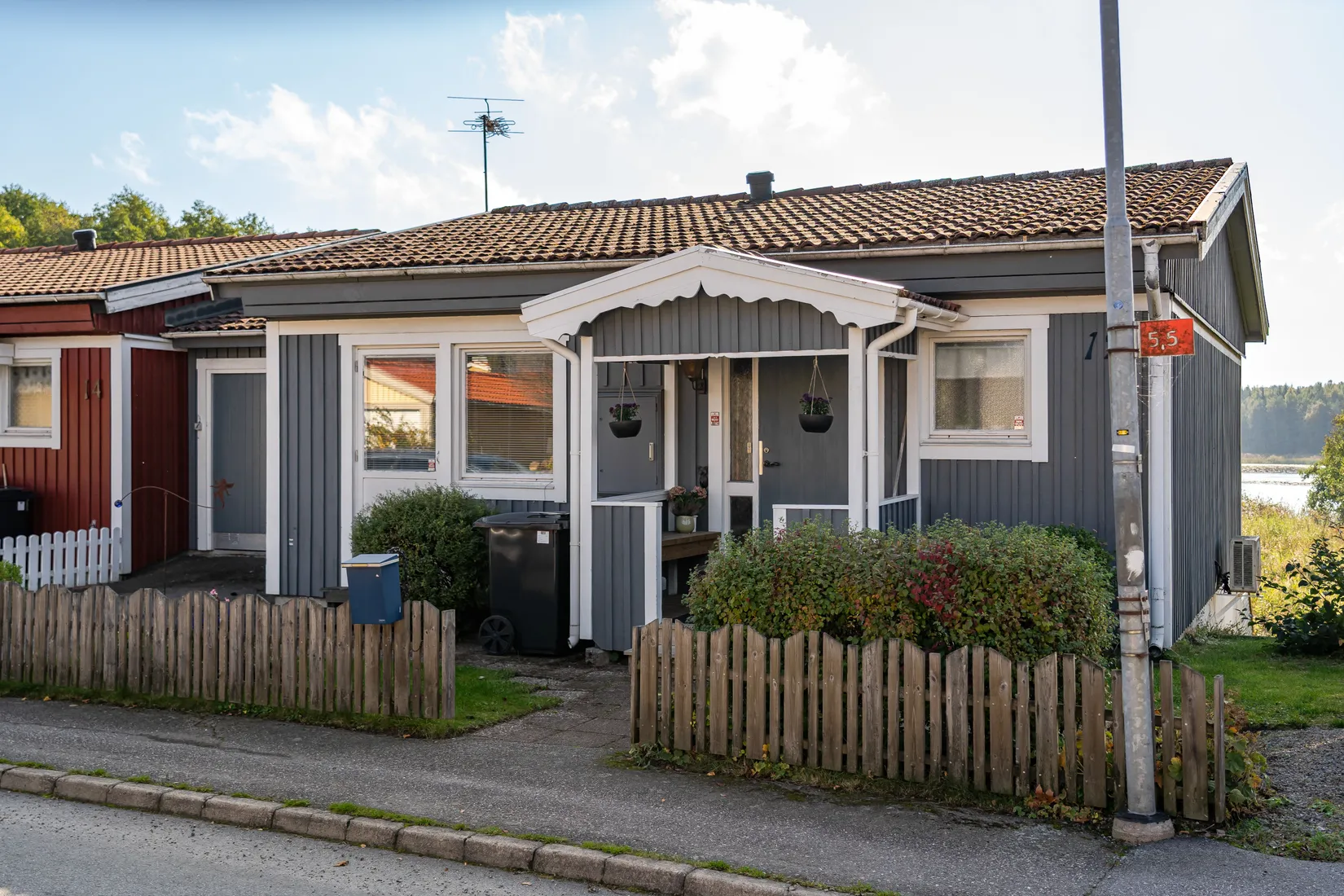 Radhus, Mårdstigen 12, Katrineholm Värmbol, Katrineholm