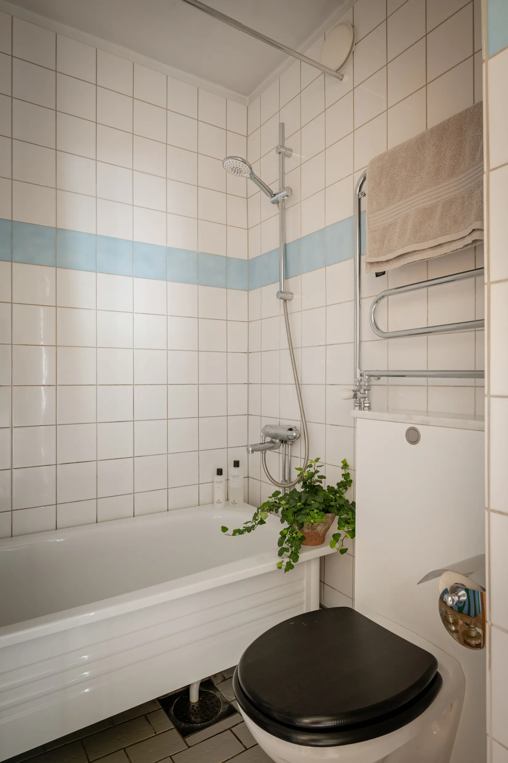 Bostadsrätt, Skebokvarnsvägen 289, Högdalen, Stockholm