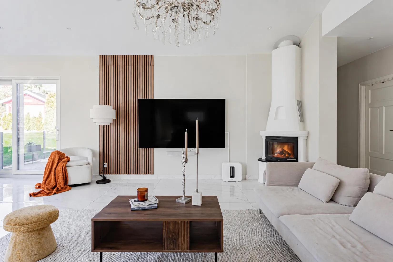 Villa, Morängatan 9, Ullvibackar, Köping