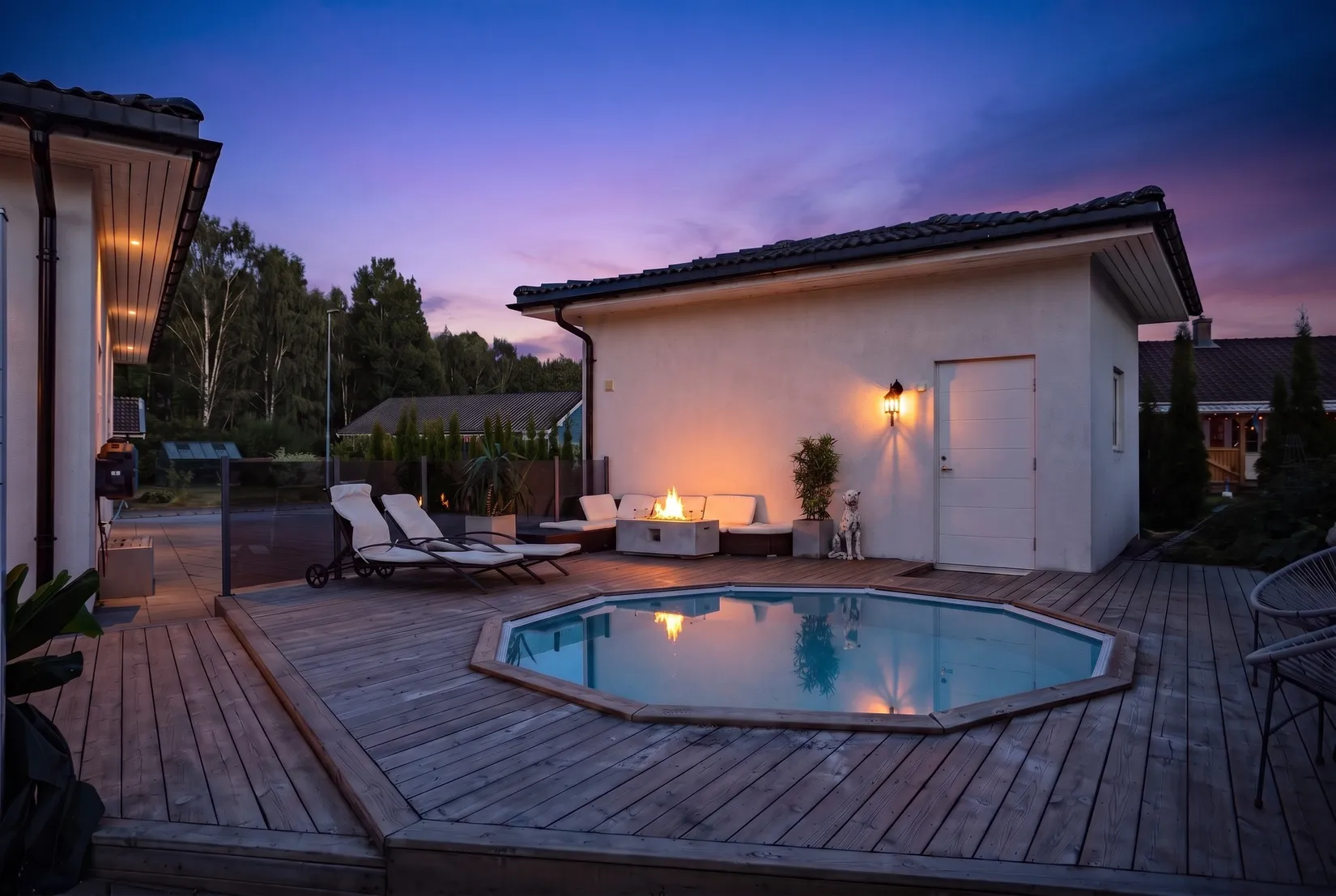 Villa, Morängatan 9, Ullvibackar, Köping