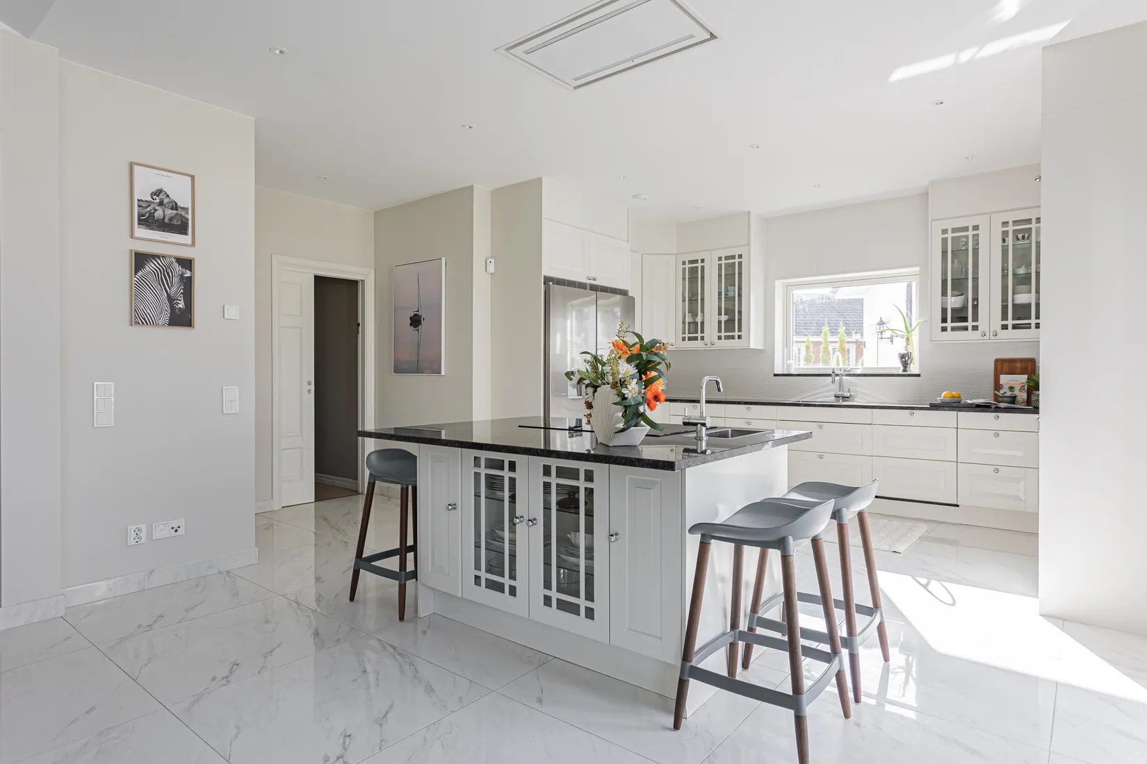 Villa, Morängatan 9, Ullvibackar, Köping