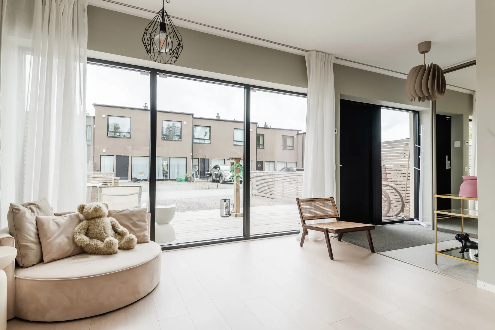 Radhus, Säljägarvägen 44, Margretelund - Tråsättra, Österåker
