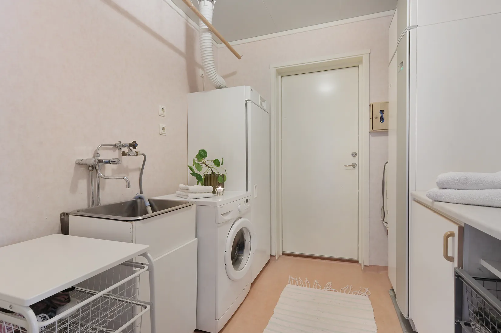 Villa, Operettvägen 20, Mörtvik, Huddinge