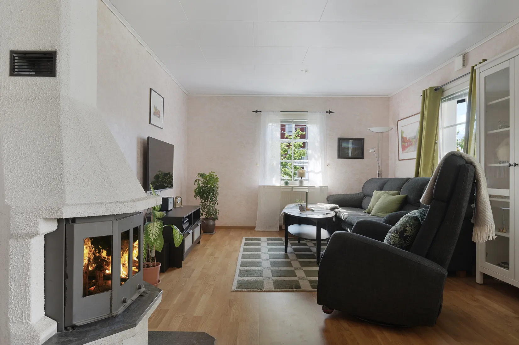 Villa, Operettvägen 20, Mörtvik, Huddinge