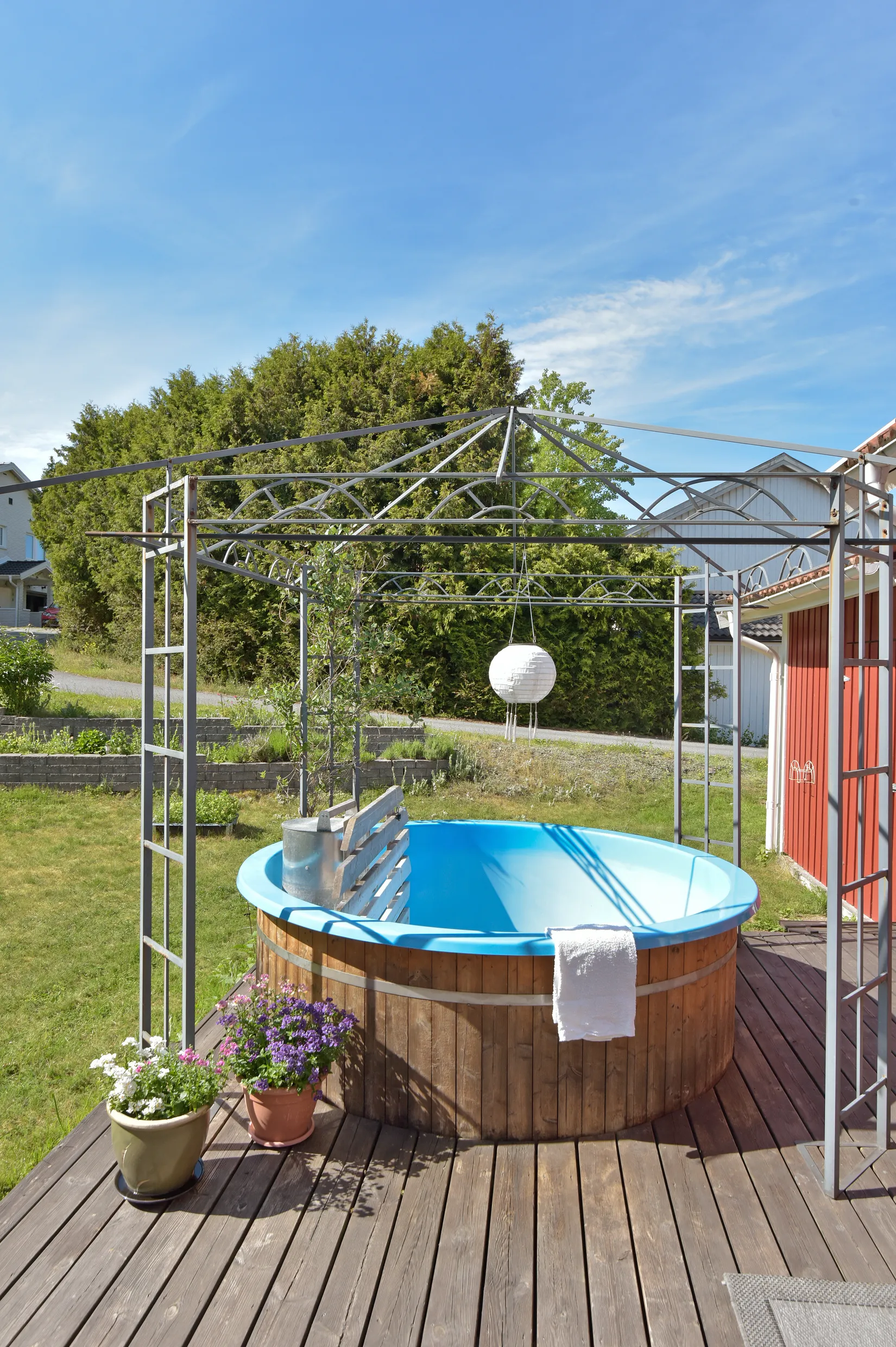 Villa, Operettvägen 20, Mörtvik, Huddinge