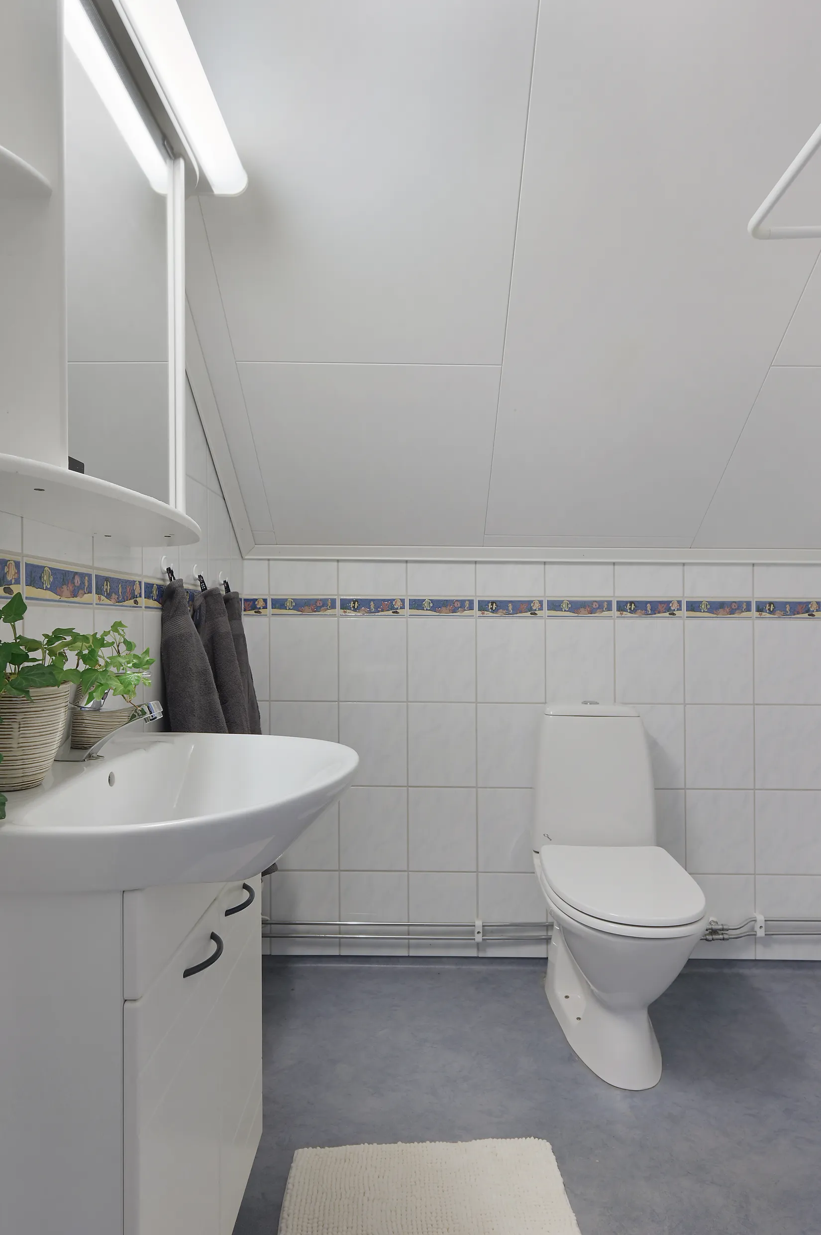 Villa, Operettvägen 20, Mörtvik, Huddinge