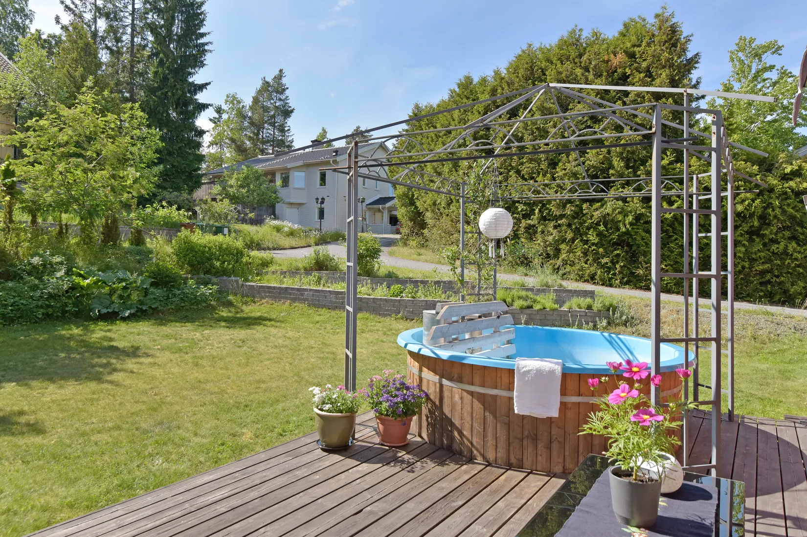 Villa, Operettvägen 20, Mörtvik, Huddinge