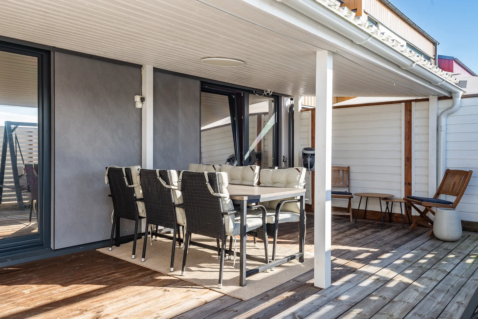 Radhus, Runvägen 35, Runö, Österåker