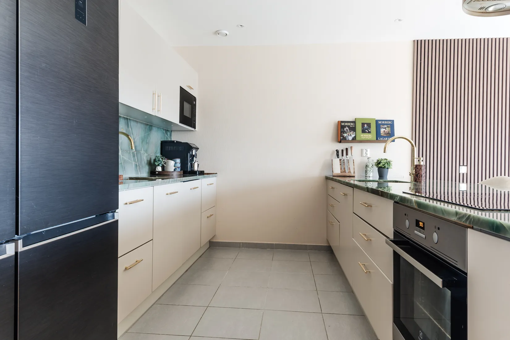 Radhus, Runvägen 35, Runö, Österåker