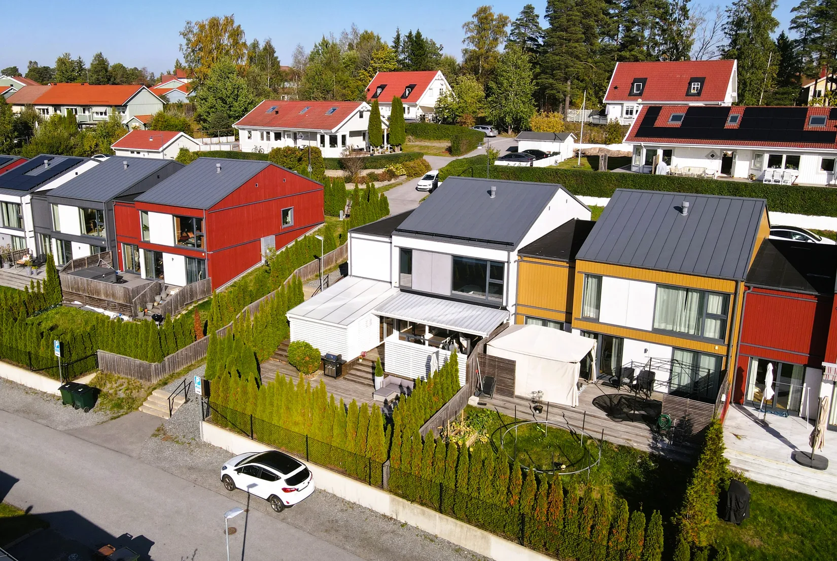 Radhus, Runvägen 35, Runö, Österåker