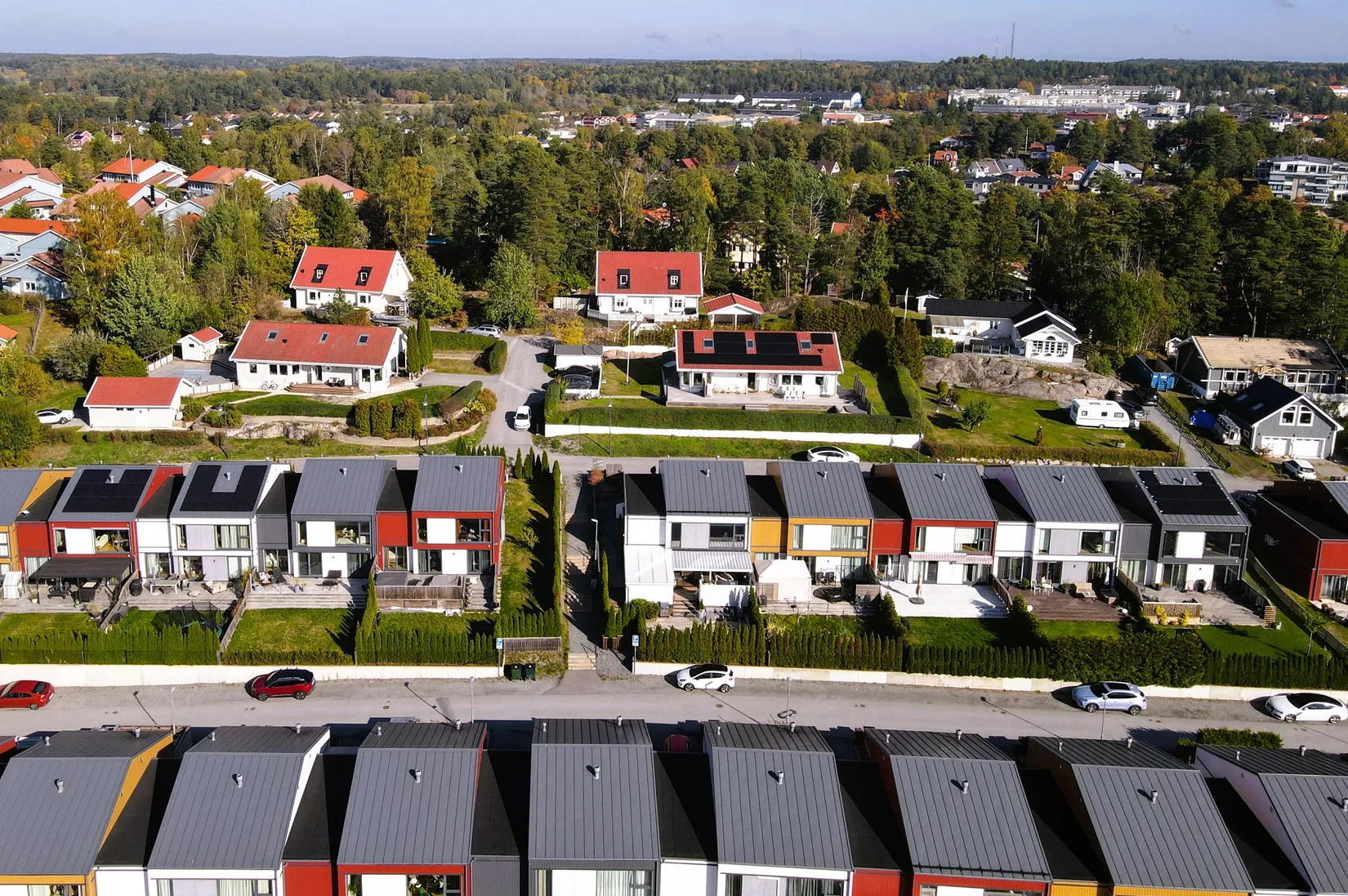 Radhus, Runvägen 35, Runö, Österåker