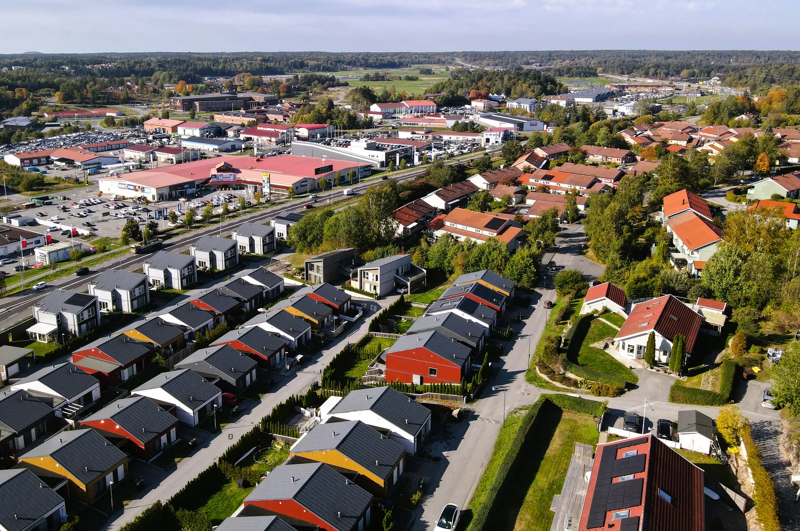 Radhus, Runvägen 35, Runö, Österåker