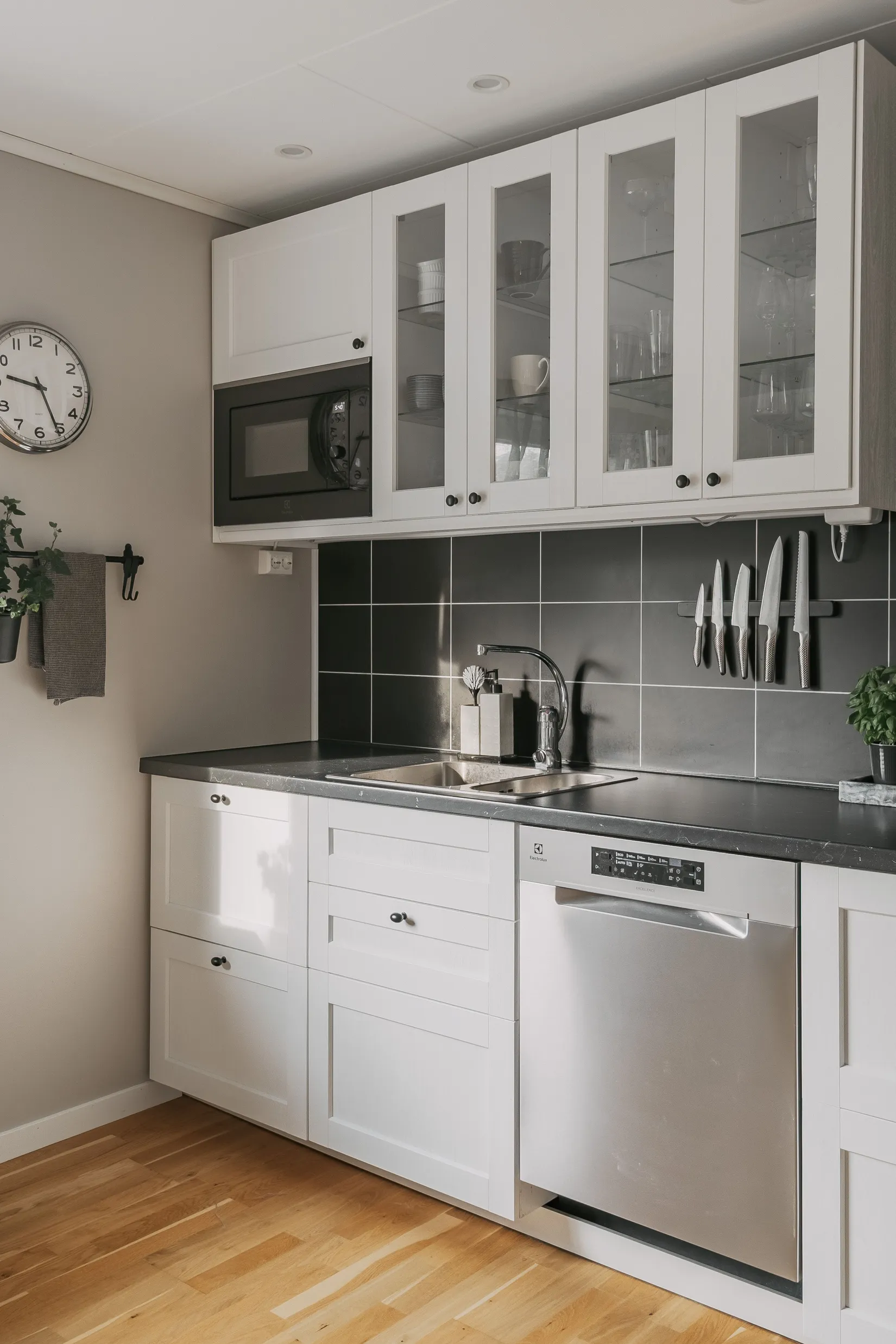 Villa, Svarvarevägen 15, Ullervad, Mariestad