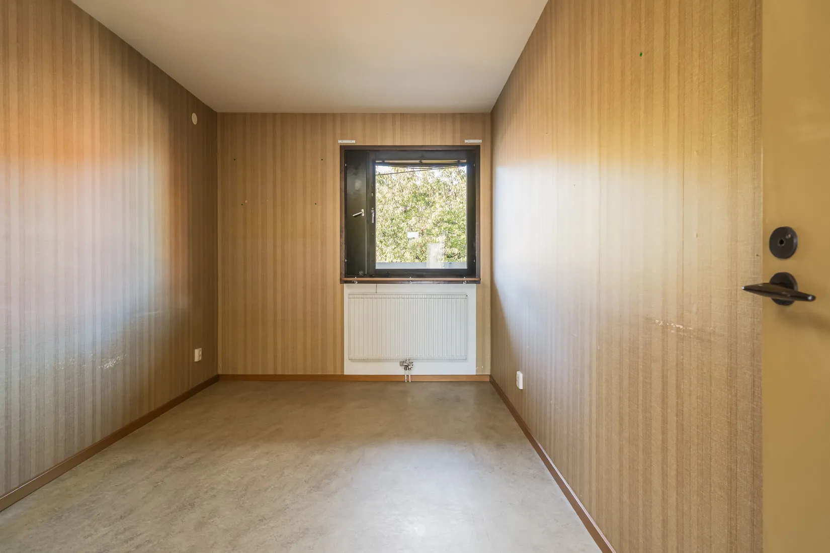 Radhus, Carl Bergstens gata 31, Klockaretorpet, Norrköping