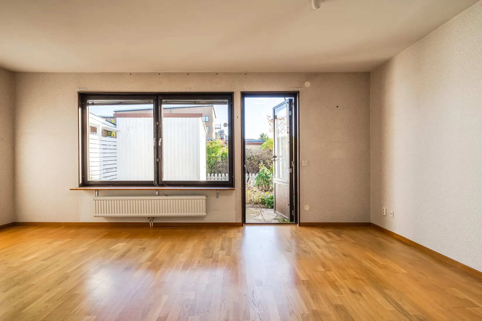 Radhus, Carl Bergstens gata 31, Klockaretorpet, Norrköping