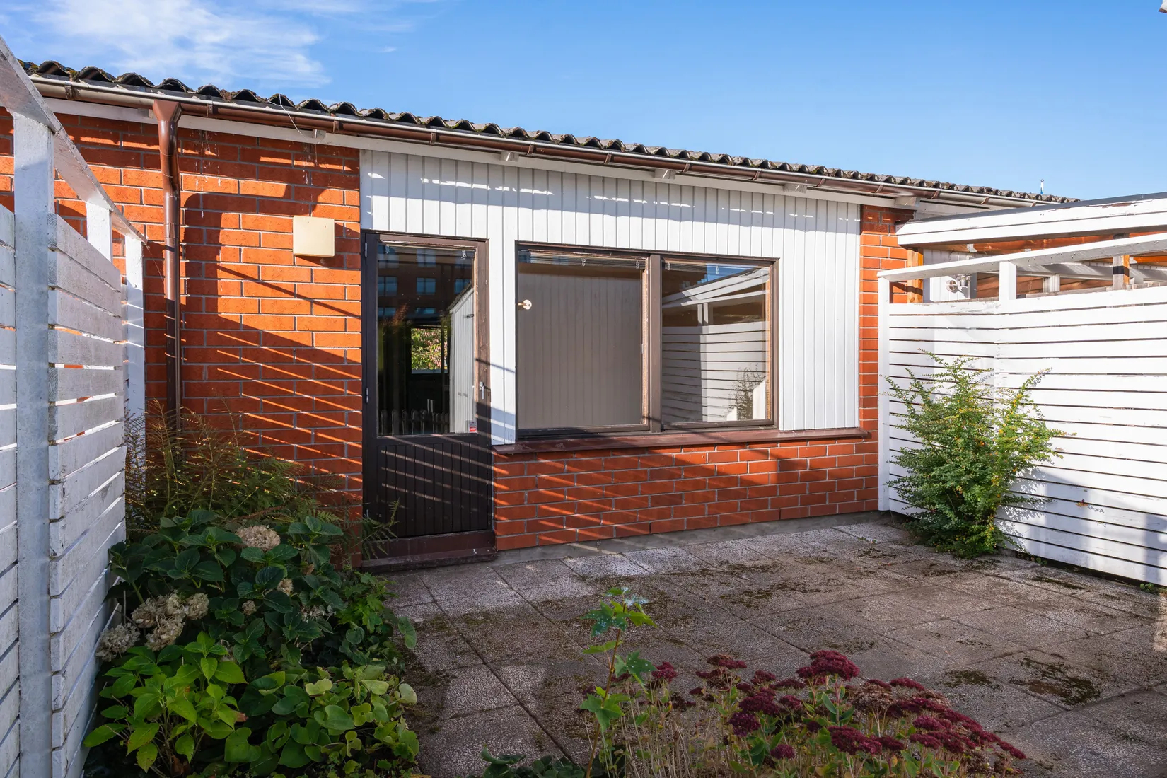 Radhus, Carl Bergstens gata 31, Klockaretorpet, Norrköping