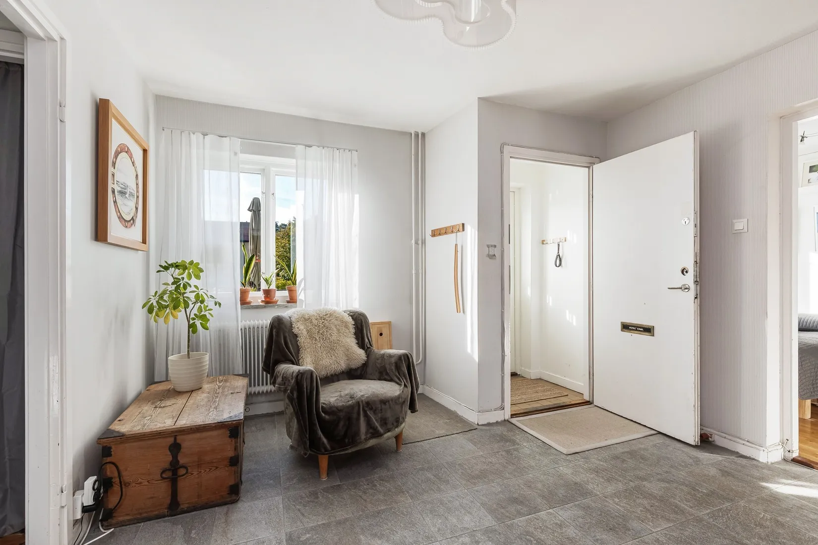 Radhus, Tingstugatan 30A, Centrala Strängnäs, Strängnäs