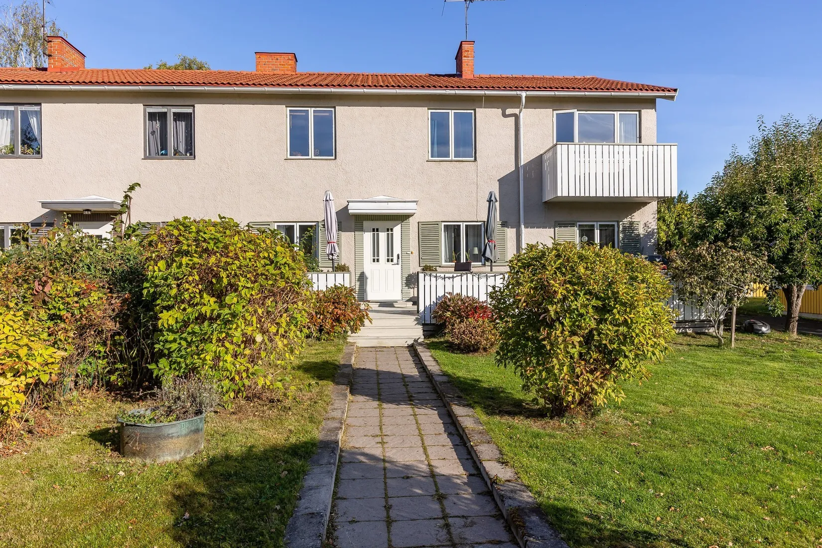 Radhus, Tingstugatan 30A, Centrala Strängnäs, Strängnäs