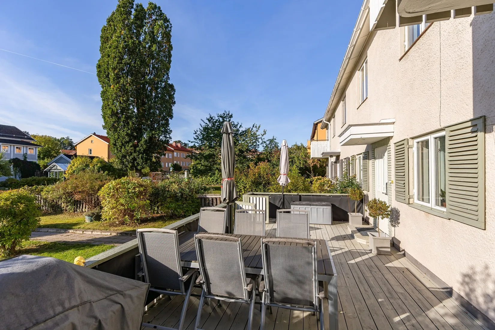 Radhus, Tingstugatan 30A, Centrala Strängnäs, Strängnäs