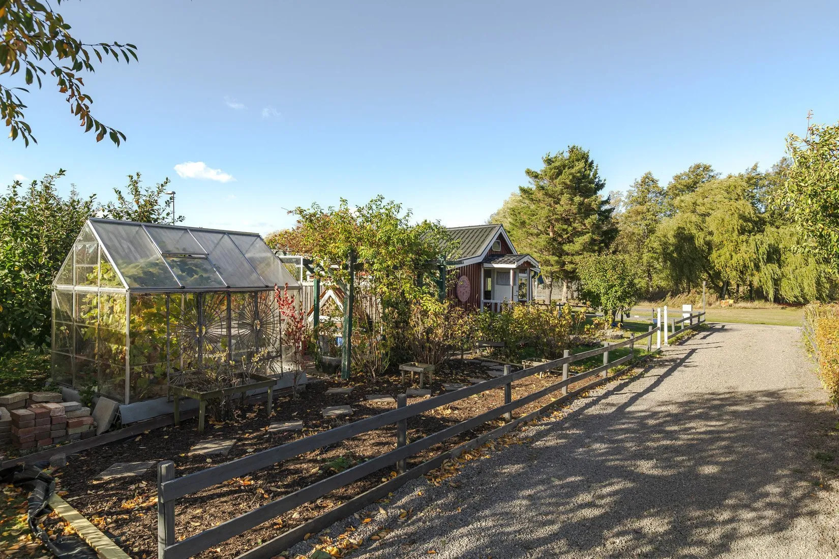 Fritidshus, Klarbärsvägen 242, Emmalunds koloniområde, Linköping