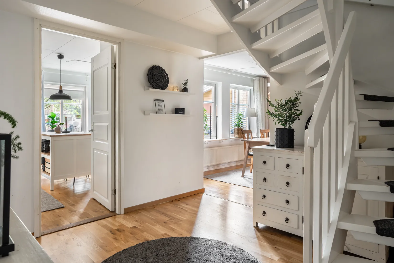 Radhus, Dahliavägen 16, Luntertun, Ängelholm
