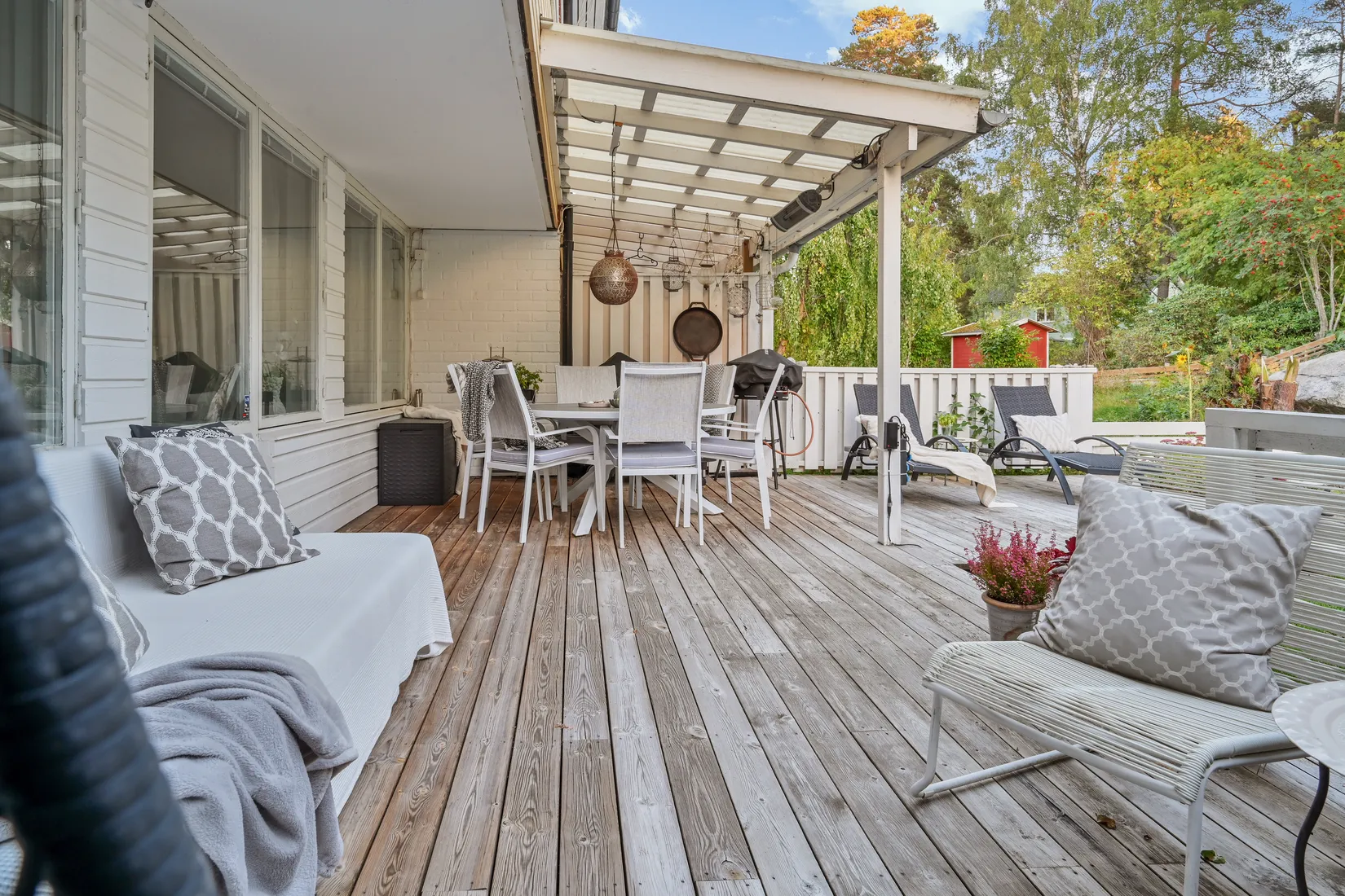 Radhus, Fritiofs väg 31, Odenslunda, Upplands Väsby