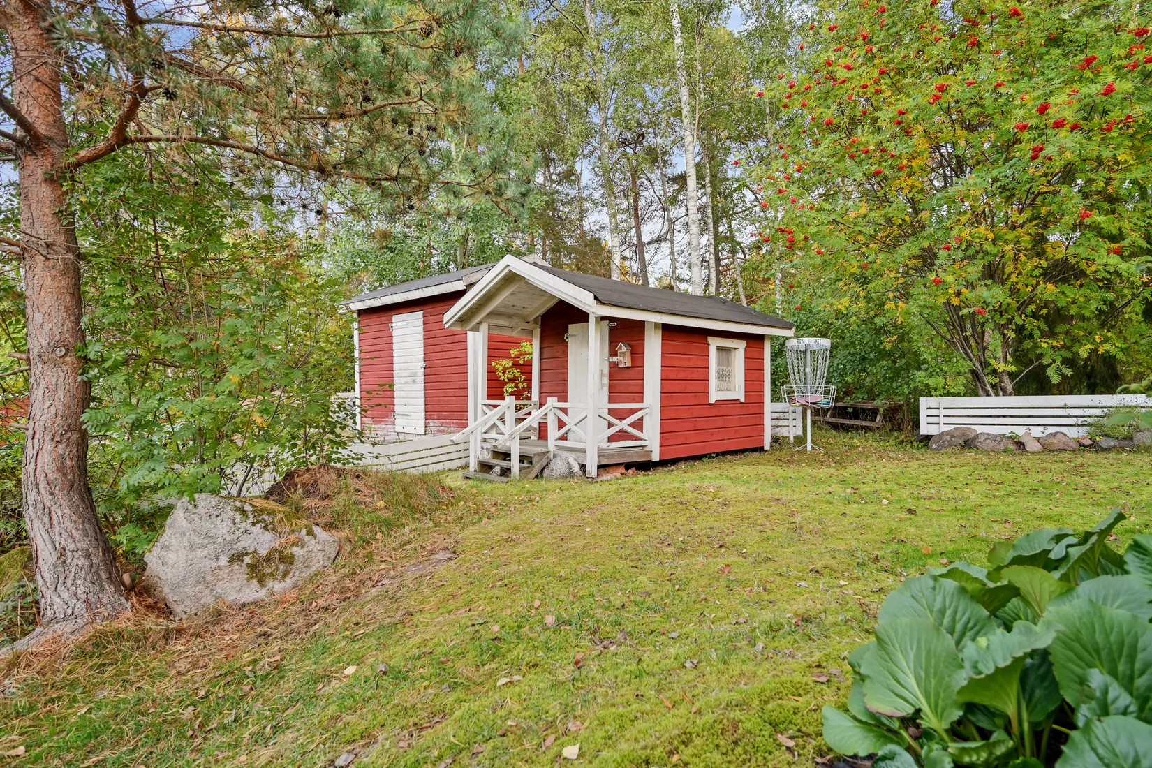 Radhus, Fritiofs väg 31, Odenslunda, Upplands Väsby