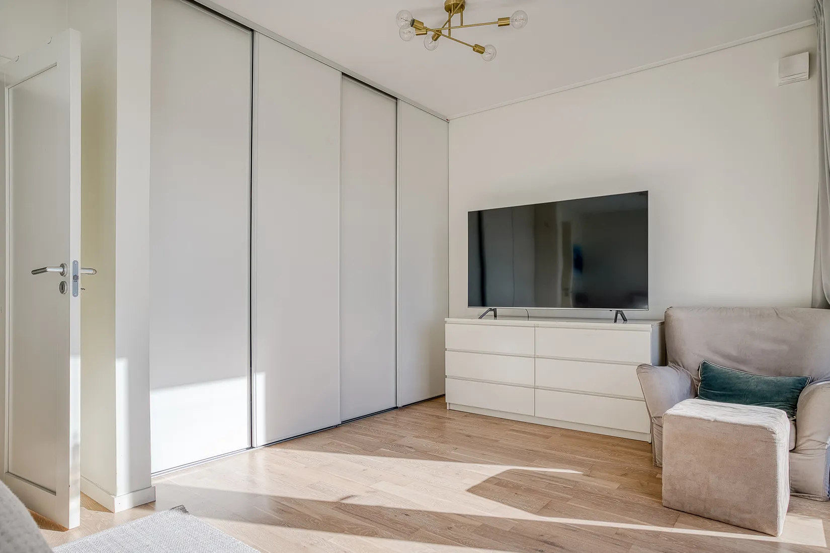 Radhus, Strandängsvägen 14B, Täljöviken, Österåker