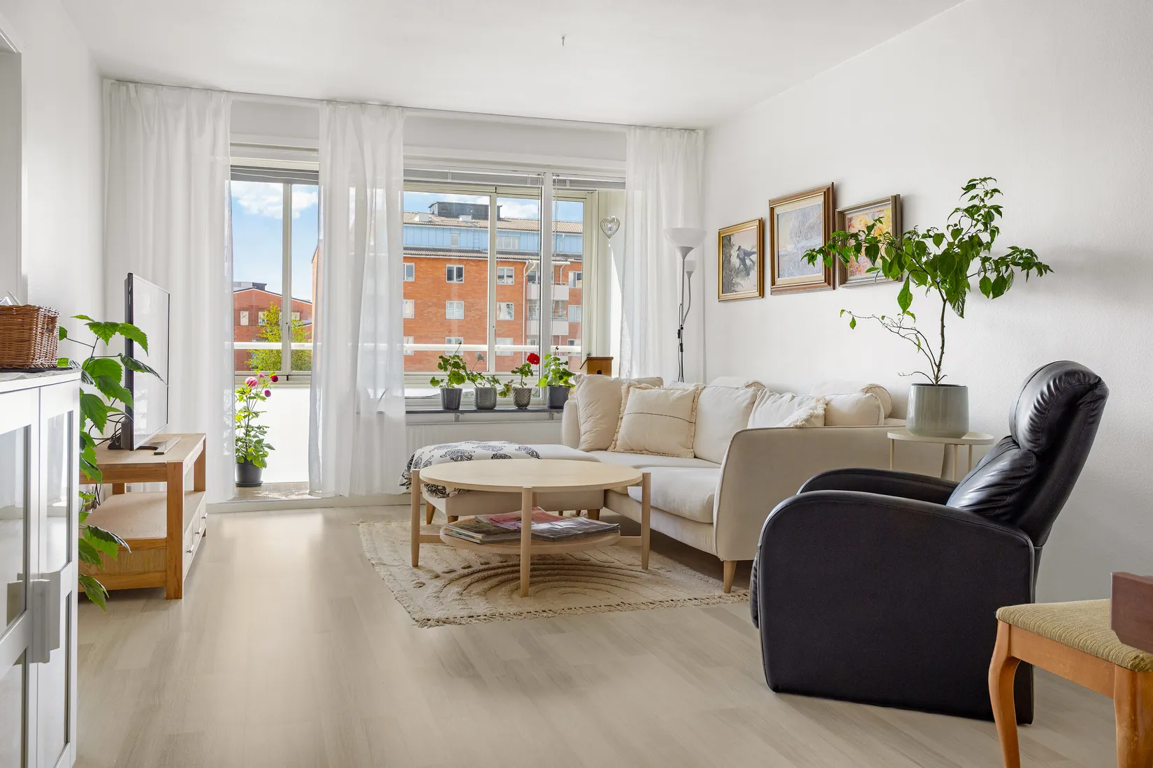 Bostadsrätt, Månadsvägen 44, Jakobsberg, Järfälla